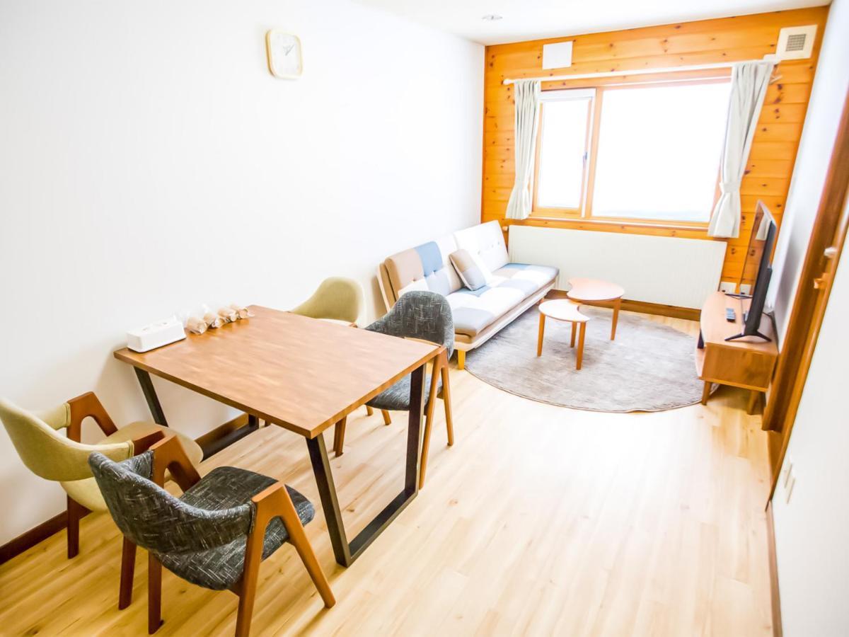 Rusutsu Lodges Pension Lilla Huset นิเซโกะ ภายนอก รูปภาพ