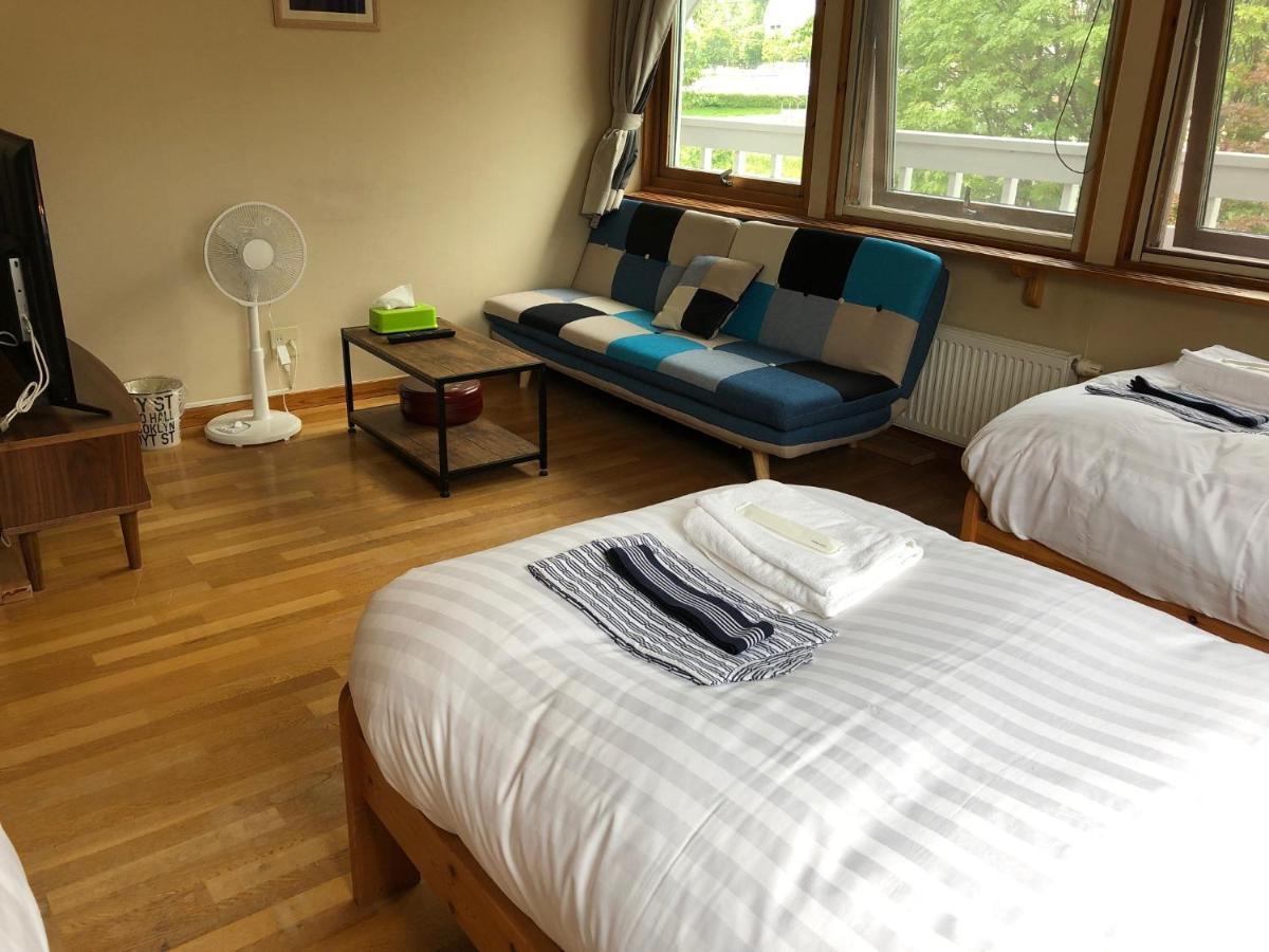 Rusutsu Lodges Pension Lilla Huset นิเซโกะ ภายนอก รูปภาพ